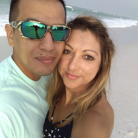 Meet your Posher, Debra - Picture 1 of 1